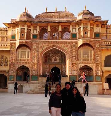 Jaipur-Agra Volvo. A.c