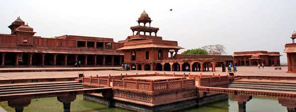 Jaipur-Agra Volvo. A.c